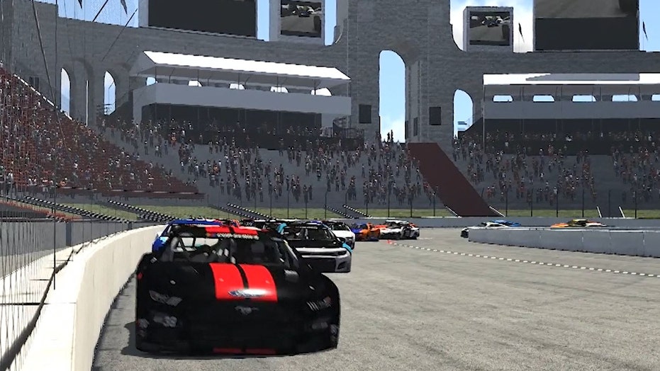 NASCAR racing at L.A. Coliseum in 2022
