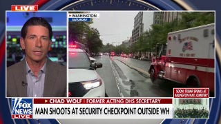 Former DHS secreatary says White House gunman’s approach raises questions despite ‘hefty’ Secret Service presence