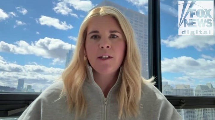 Mom with stage 4 colorectal cancer credits uncommon surgery for her survival