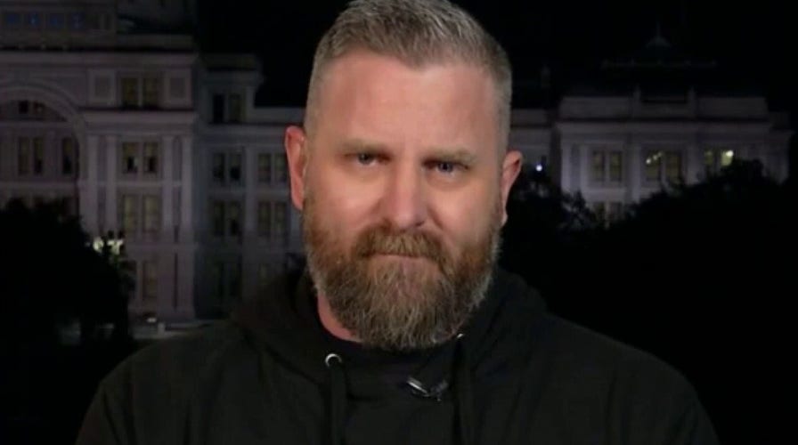 Democrats are 'fair-weather fans' of democracy: US Army veteran