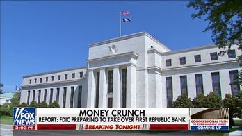  Federal regulators prepare to seize First Republic Bank