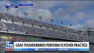 USAF Thunderbirds perform flyover practice in Daytona Beach, Florida - Fox News
