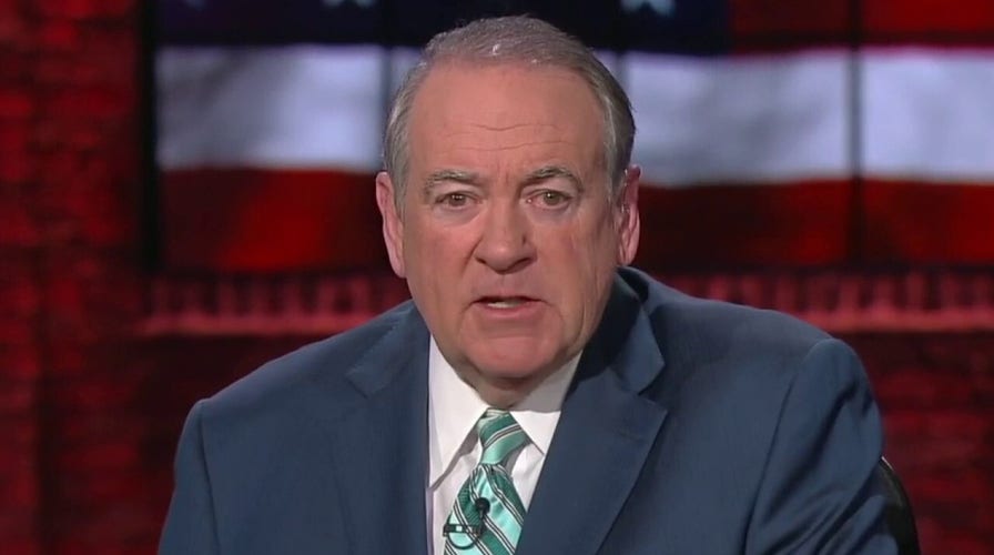 Huckabee: Bernie's problems are largely of his own making