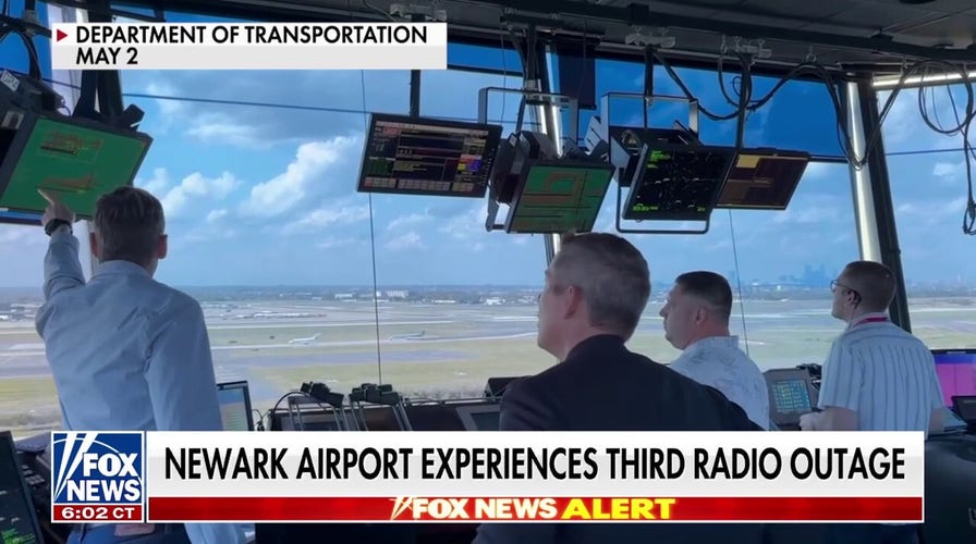 Newark Airport reports third radio outage in three weeks