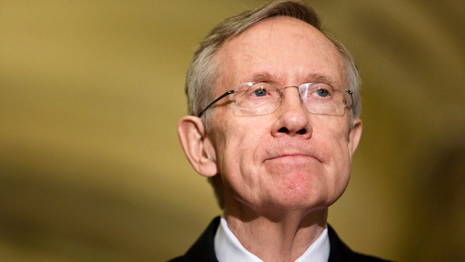 Body of Harry Reid, former Senate majority leader, lies in state at US Capitol
