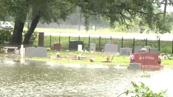Bodies exposed in Florida cemeteries after Hurricane Ian