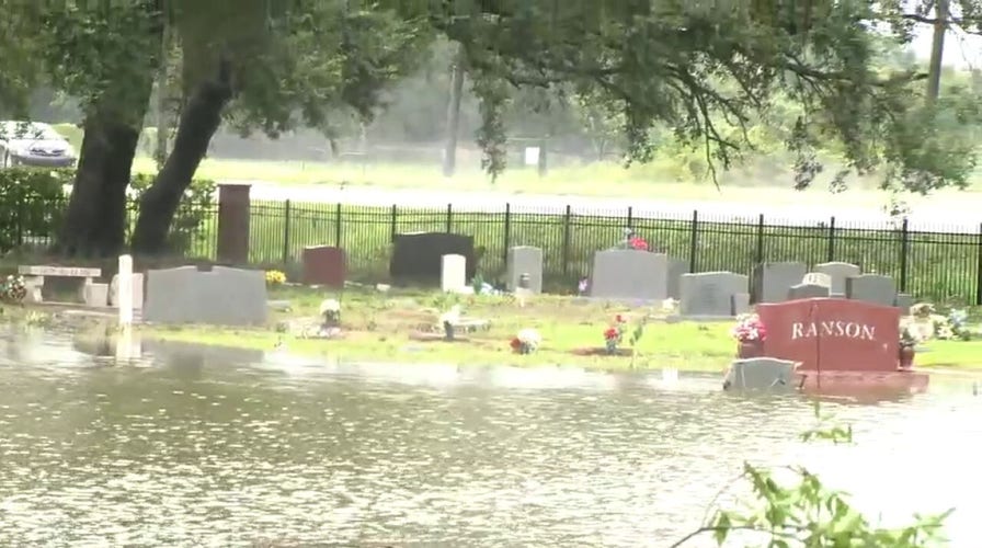 Bodies exposed in Florida cemeteries after Hurricane Ian