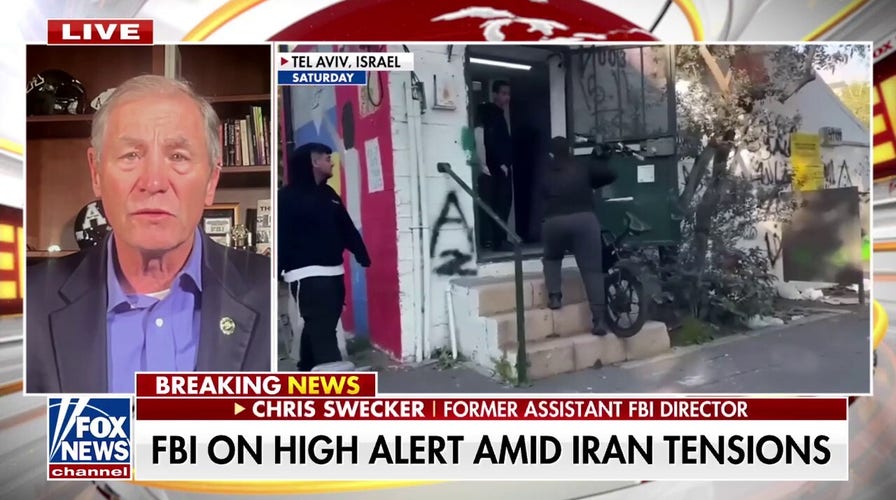 Former FBI authoritative sounds alarm connected threats from sleeper cells successful US amid Iran attacks
