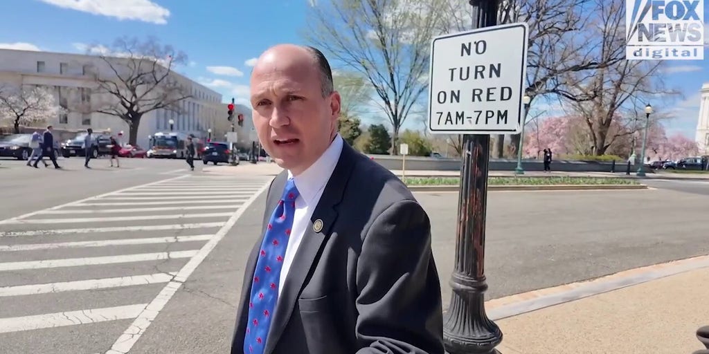 GOP lawmakers rip Rep. Crockett's 'Hot wheels' comment against Gov. Abbott