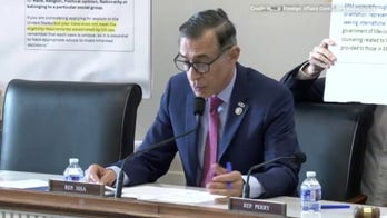 Rep. Issa grills State Department on funding sessions coaching immigrants on how to use asylum laws to enter United States