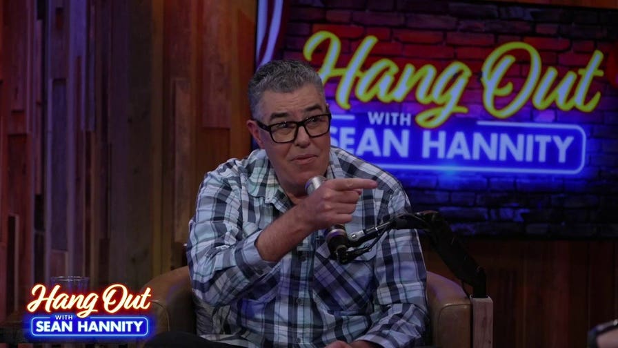 Adam Carolla reveals Jimmy Kimmel was first to tell him to pursue comedy