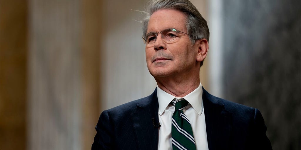 Treasury Secretary Scott Bessent calls for thorough review of Federal Reserve: 'Why has this happened?'