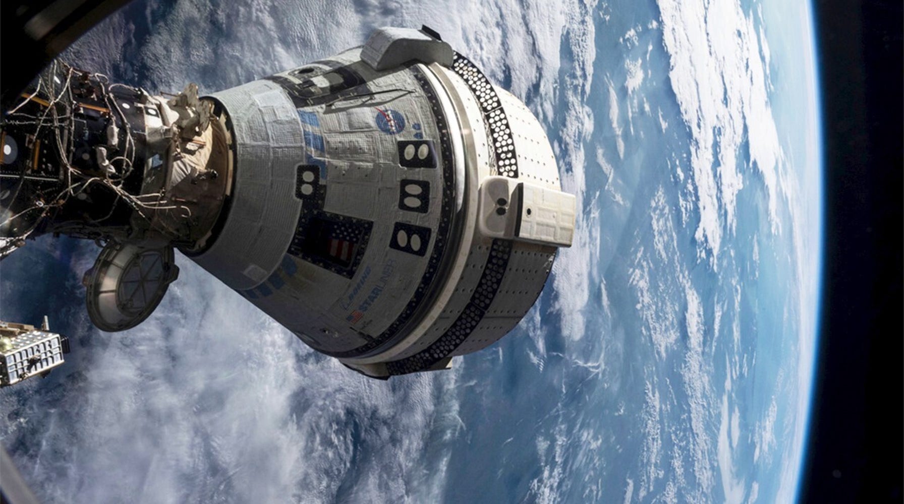 Astronaut Reports Baffling Noises Emanating from Starliner Capsule