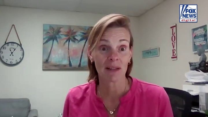 Licensed counselor reveals link between weight loss and mental health effects