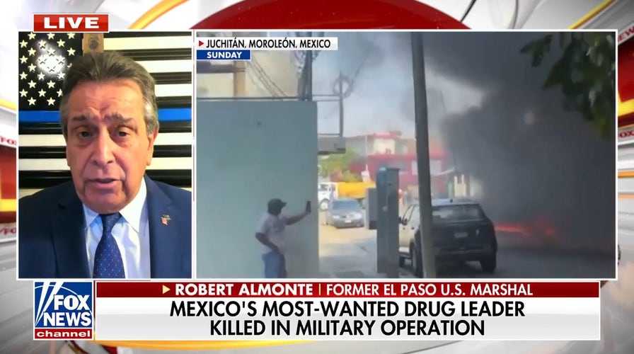 Mexican resort town under siege after cartel leader killed in military operation