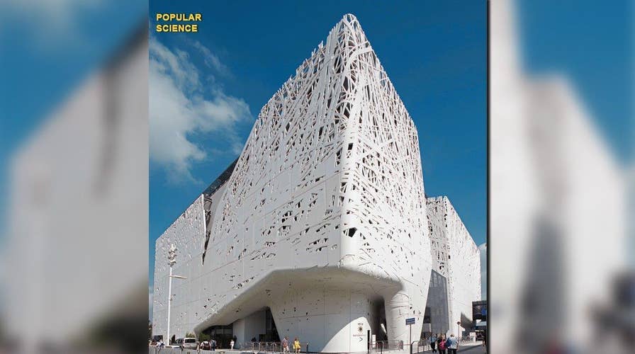 Amazing building can eat smog