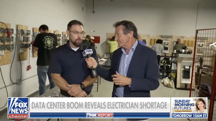 Data center boom brings rush to train electricians