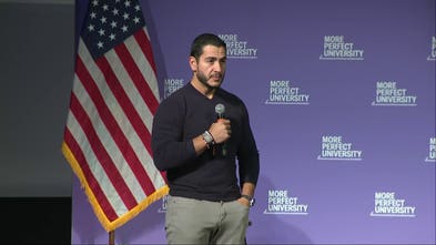 Michigan student confronts Dem Senate candidate El-Sayed over Iran: ‘Do you stand with us?'