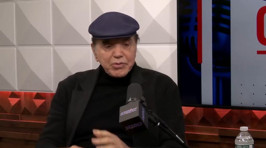 Chazz Palminteri On Turning Down $1 Million Dollars To Create "A Bronx Tale" His Way