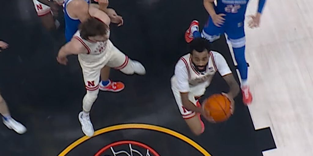 Brice Williams takes it coast-to-coast for they layup, helping Nebraska defeat Boise State