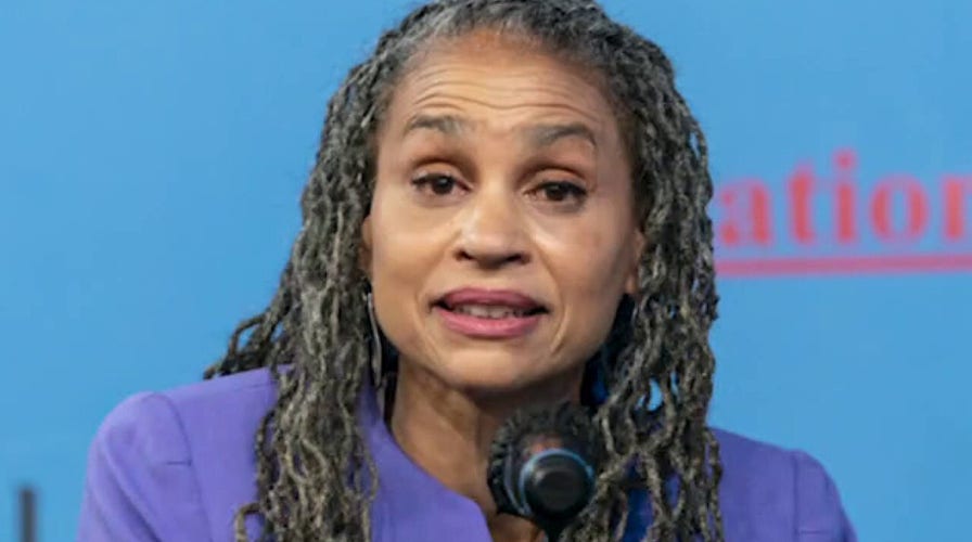 Mayoral candidate running on 'defunding the police' caught with private security