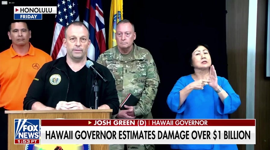 Hawaii floods lavation  distant  roads and harm  homes