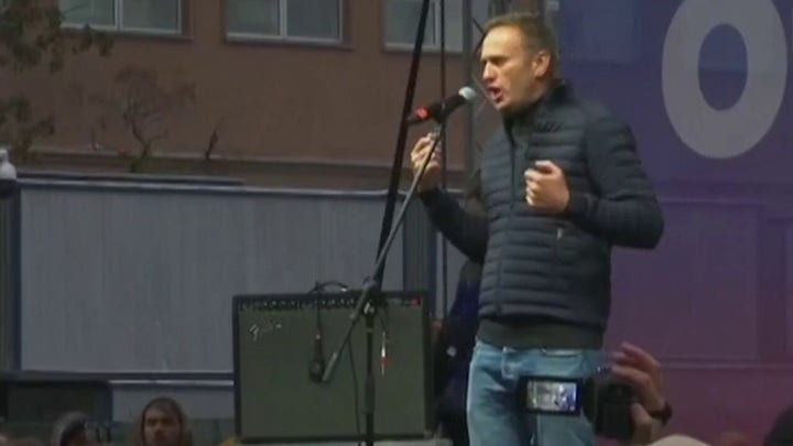 Hoffman: WSJ called Navalny the man Putin most feared