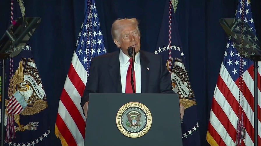 Trump says at National Prayer Breakfast he'll sign executive order for DOJ 'anti-Christian bias' task force