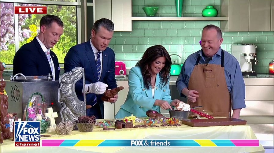 How to make a hollow Easter bunny