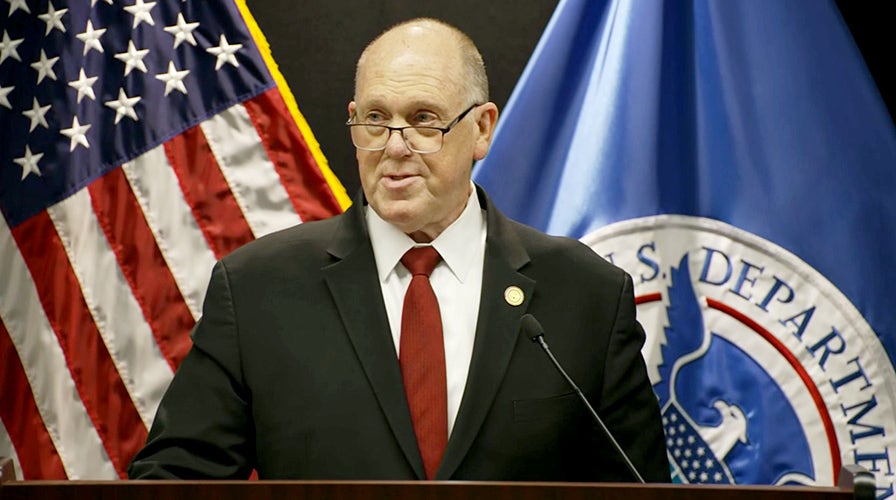 WATCH LIVE: Border czar Tom Homan holds press conference