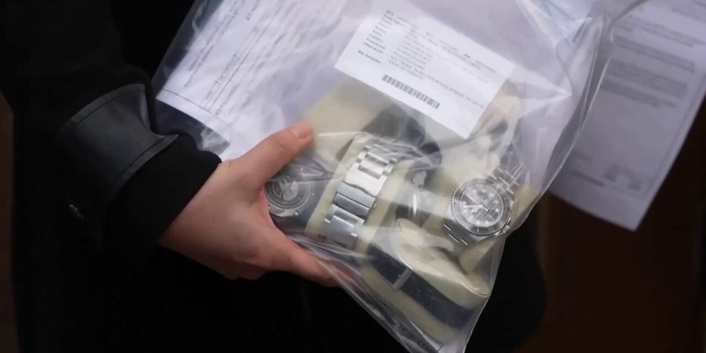 Chile hands over Keanu Reeves' stolen watches to the FBI