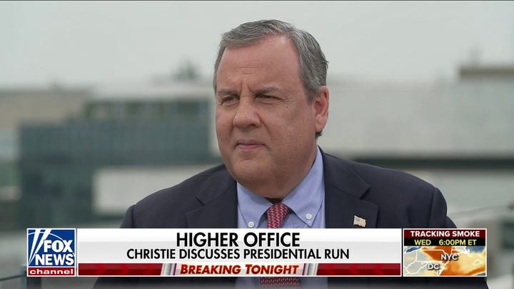 Christie flames Trump's 'political failures' in Fox interview