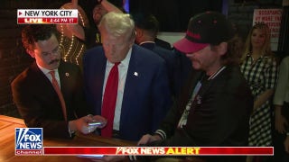 Trump makes stop at PubKey, a Bitcoin bar in NYC - Fox News