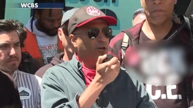 Musician Tom Morello joins anti-ICE protest in New York