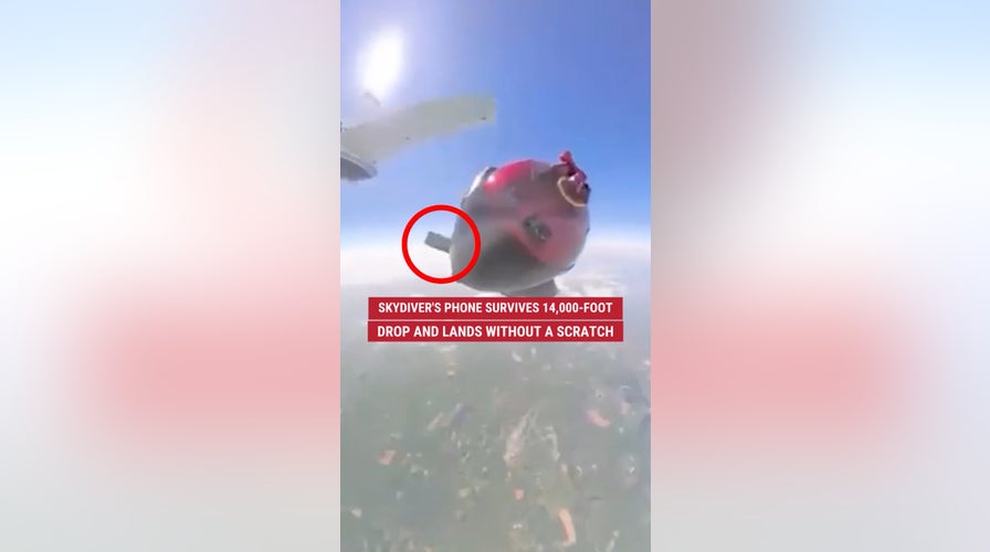 A skydiver lost his iPhone during a 14,000-foot fall, but, miraculously, it survived without a scratch