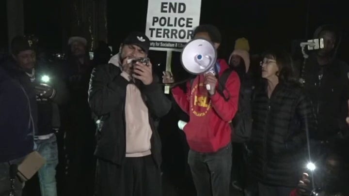 Protesters gather after Memphis police release footage of Tyre Nichols' arrest