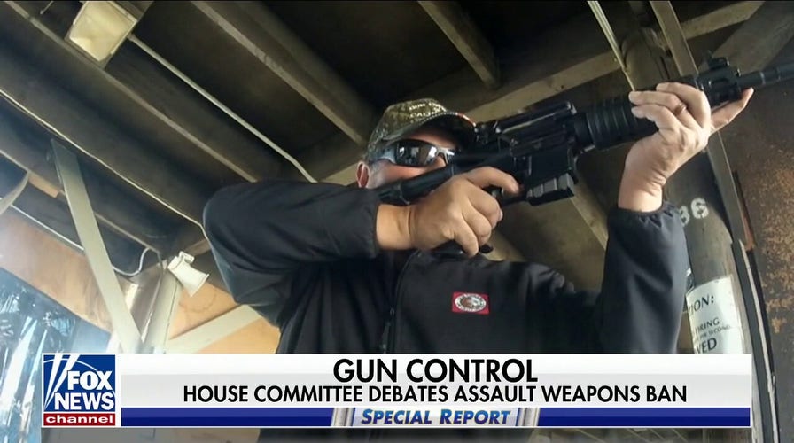 House Democrats draft bill to ban assault weapons