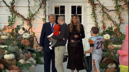 AF1 flies directly over Donald Trump during White House Halloween event
