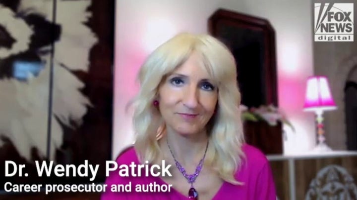 Un fiscal de carrera afirma que Charlie Kirk fue objeto de ataques por su influencia.