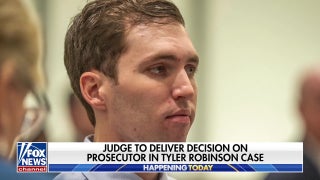 Judge to decide on prosecutor in Tyler Robinson case