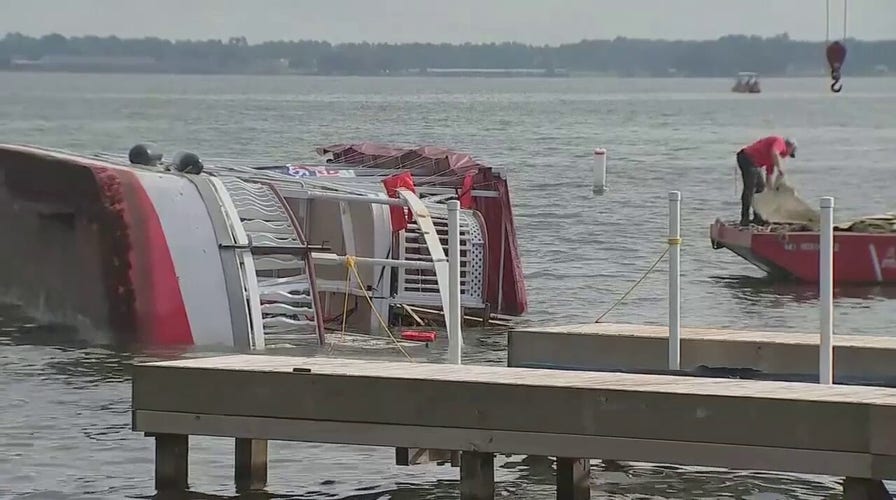 Texas double-deck party boat overturns on lake with children aboard