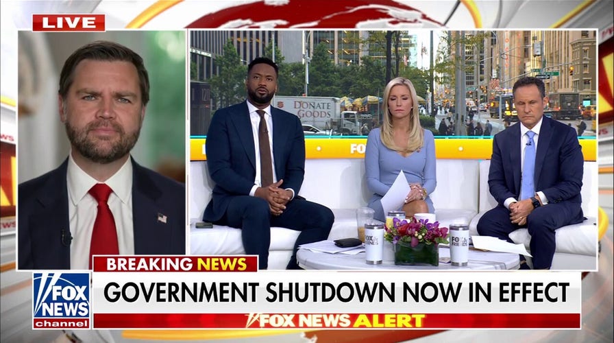 Vance breaks down Dem 'talking point' on healthcare for illegal immigrants: 'It's not true'