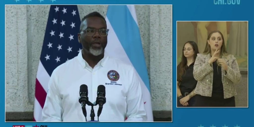 Chicago mayor says flood victims can get aid without revealing immigration status