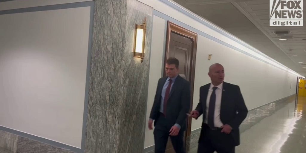 Sen. Lee: Patel 'doing really well so far'