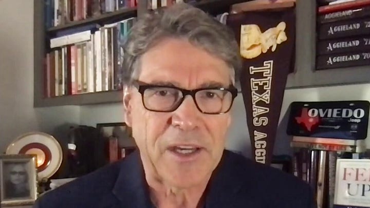 Rick Perry slams Biden's energy agenda for 'strengthening' Putin's economy