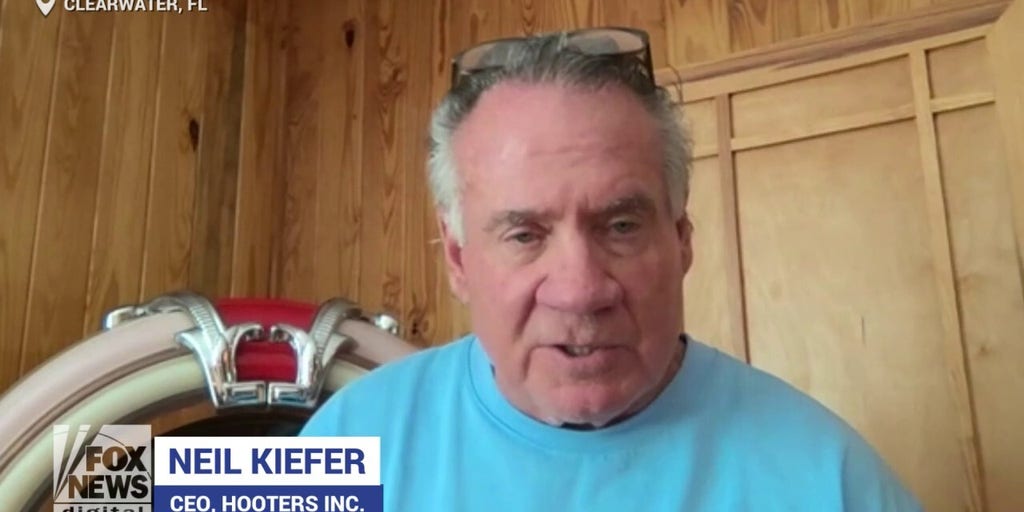 Hooters CEO of founder-led group reveals plans to restructure restaurant chain