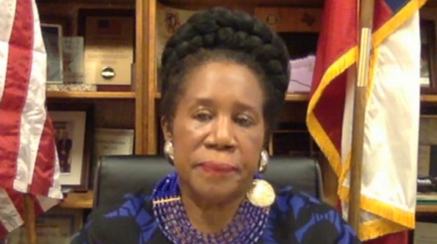 Rep. Shelia Jackson Lee reacts to surging gun violence in US