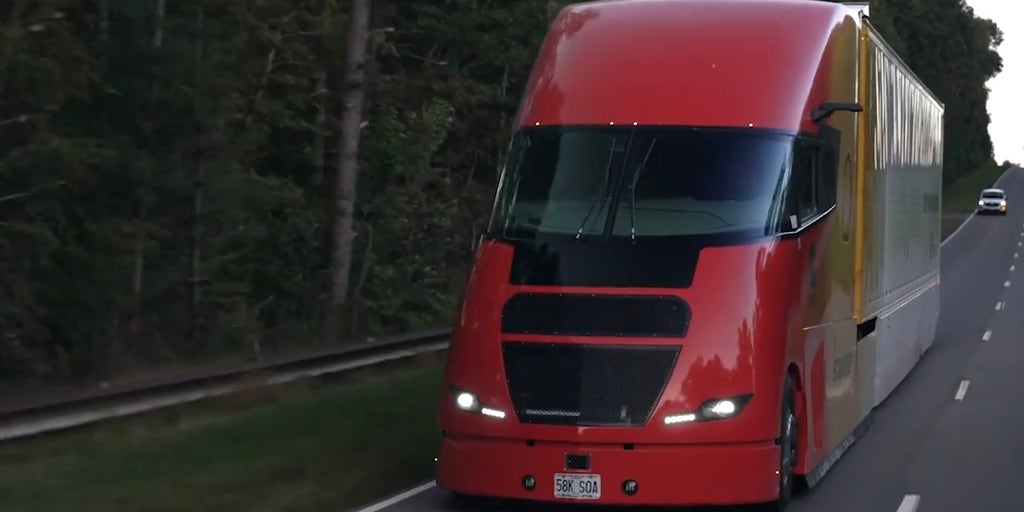 'CyberGuy': The future of trucking rolls forward in Shell's experimental big rig