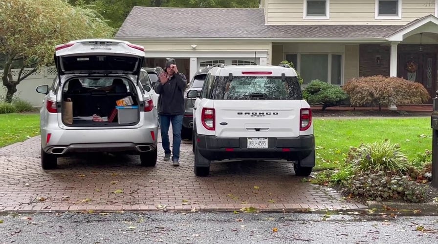 Family of slain New York man receives food delivery at home