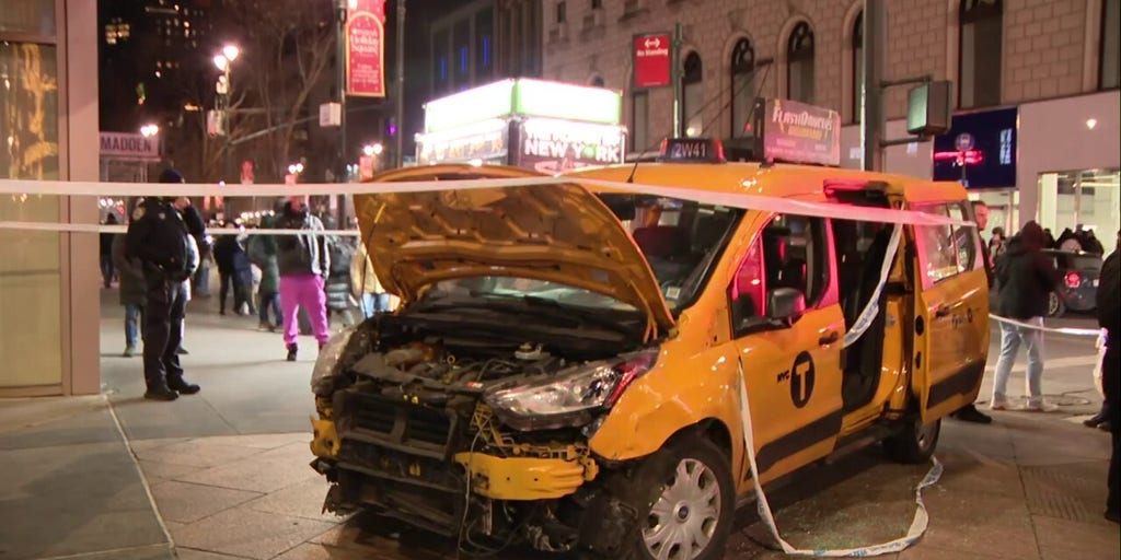 NYC taxi smashes into pedestrians on Christmas Day